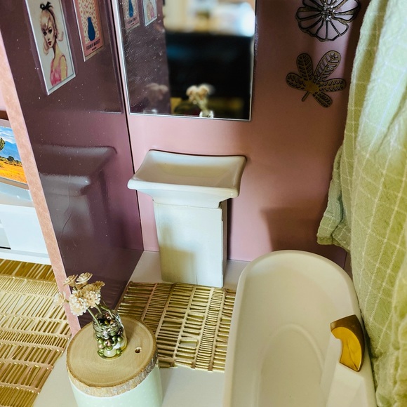 Custom KidKraft Dollhouse - Picture 13 of 16